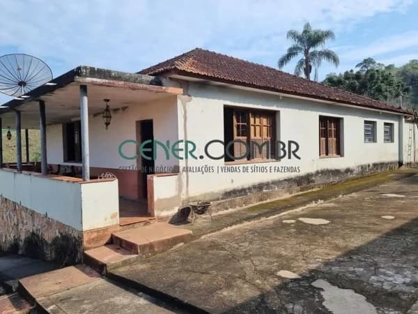 Fazenda em Bichinho-Tiradentes de 48 ha