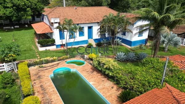 Fazenda diferenciada de 1 800 ha por 36 milhões na regiao de Corinto MG
