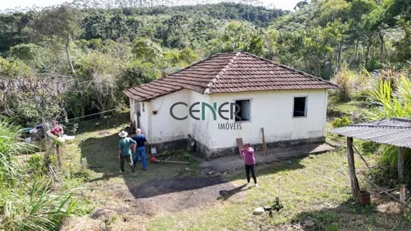 Fazendas com 208 ha dupla aptidão na região de Juiz de Fora MG