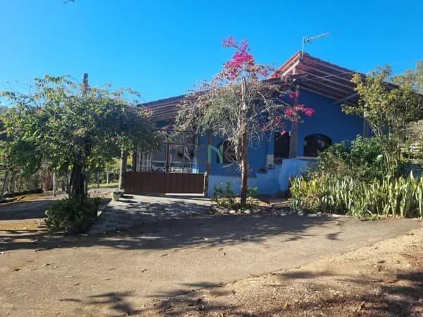 Excelente fazenda para lavouras de 243,5 ha em Carandaí MG