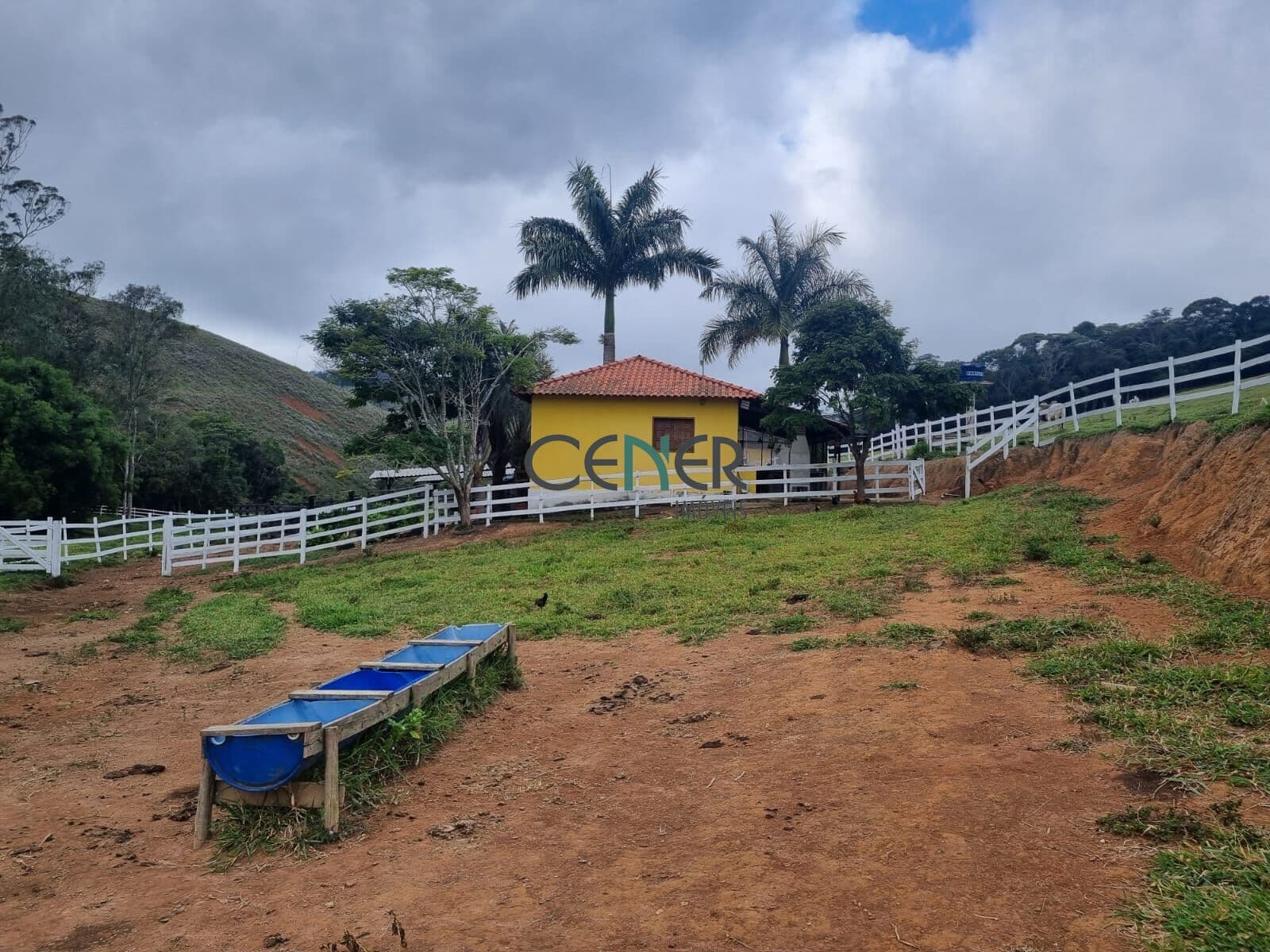 Fazenda espetacular de 53 ha em Barbacena MG