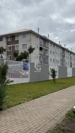 Apartamento semi-mobiliado à venda em Pinhais, Atuba, com 2 quartos, sacada com churrasqueira - 4º Andar