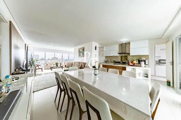Apartamento Alto Padrão 22ºandsr com 193 m² Sendo 4 Quartos/ 2 Suítes, 5 banheiros e 4 vagas de garagem coberta à Venda por R$ 2.500.000