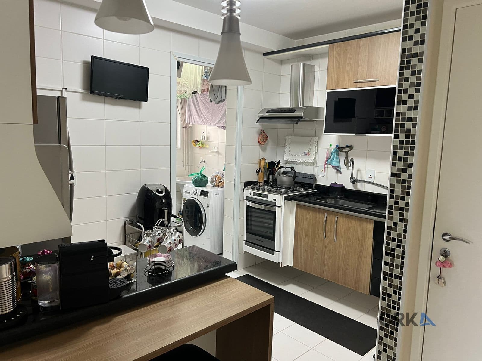 Apartamento Elegante de 3 Dormitórios com Suíte - 71m² - 1 Vaga