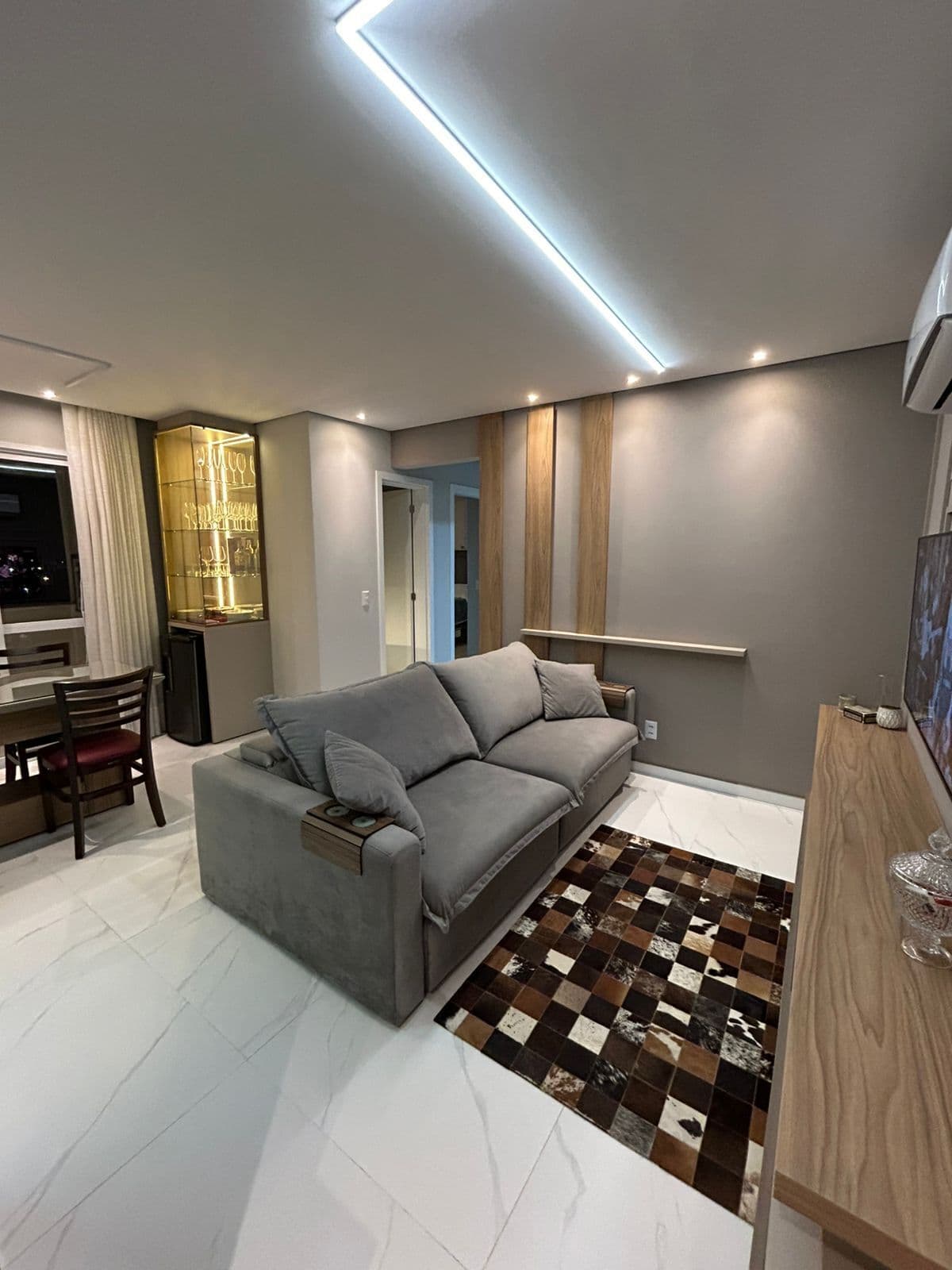 Apartamento à venda – 2 dormitórios (1 suíte) | Totalmente mobiliado