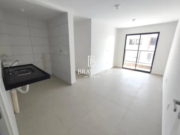 APARTAMENTO À VENDA NA PRAIA DO POÇO – CABEDELO/PB