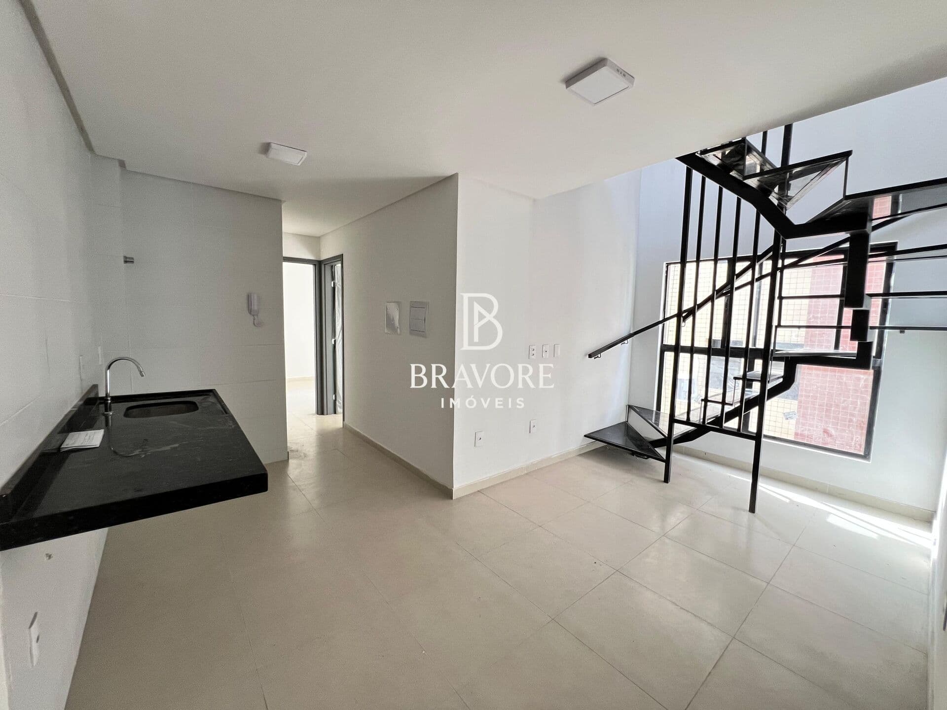 Cobertura Duplex no Jardim Oceania – Conforto, Exclusividade e a poucos passos do mar