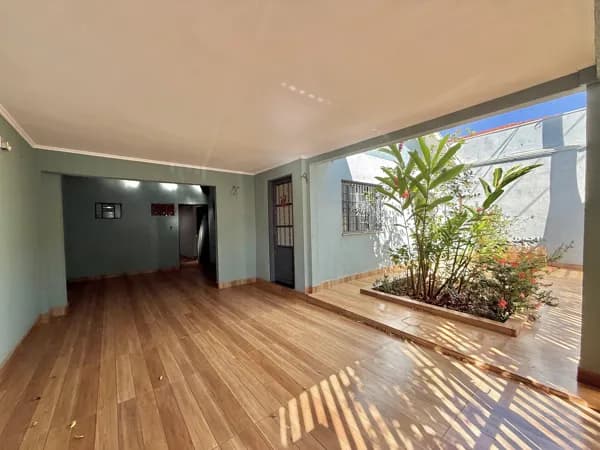 Casa em Ribeirão Preto - Vila Virgínia