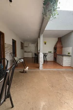 Oportunidade de casa à venda no bairro Castelo Branco