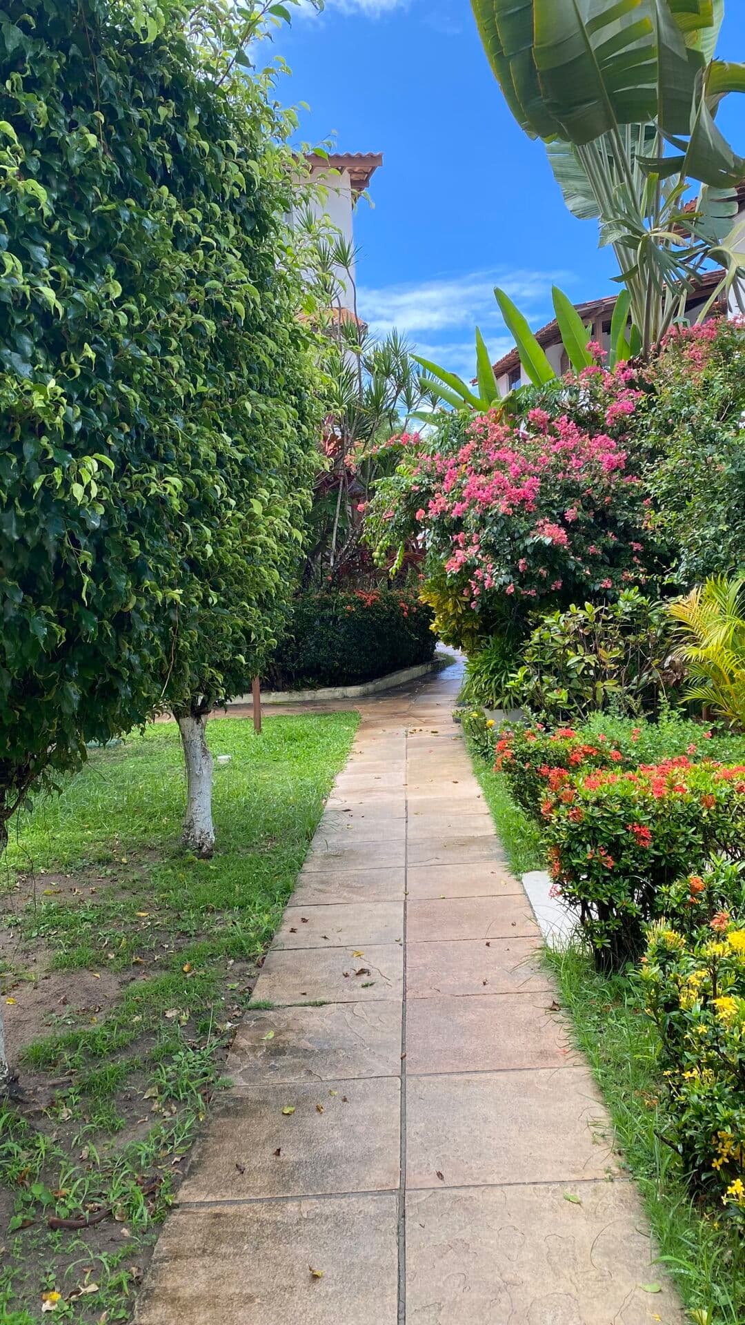 Apartamento em Lauro de Freitas - Vilas do Atlantico