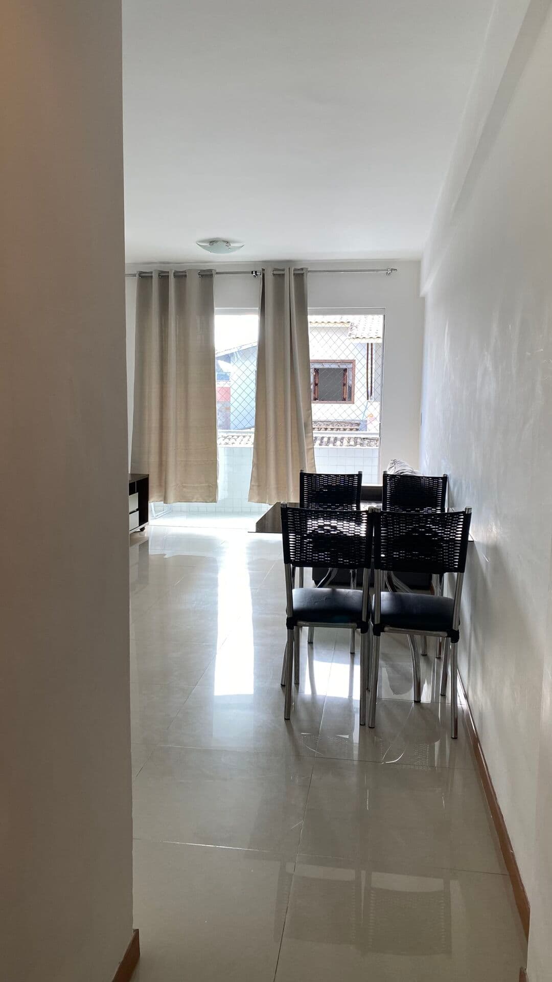 Apartamento em Lauro de Freitas - Pitangueiras