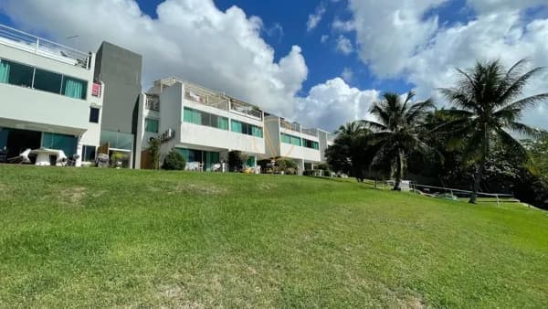 Cobertura Duplex nascente com 4 quartos e 2 suítes de frente para o Rio Joanes.