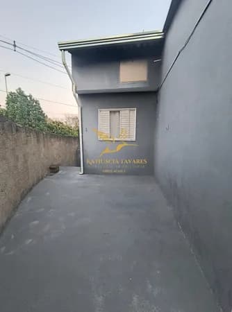 Casa no Jd. Bonsucesso de Esquina !