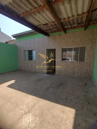 Casa Individual no Jardim Azaleias.