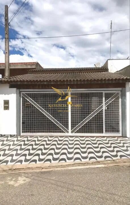 Casa Individual com 3 quartos!!