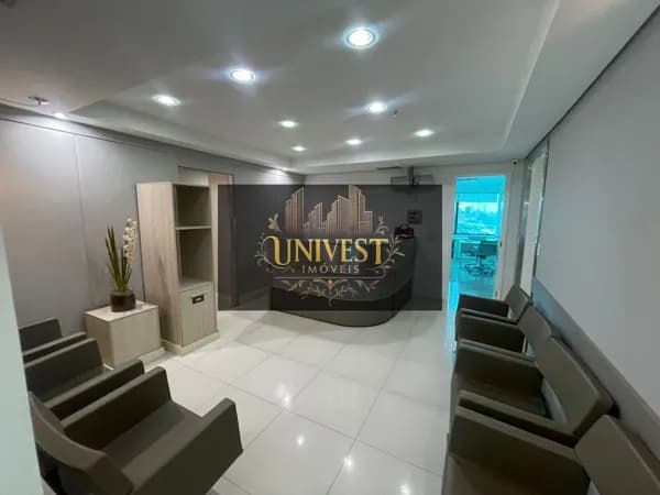 Sala à venda no bairro Pinheiros em São Paulo/SP