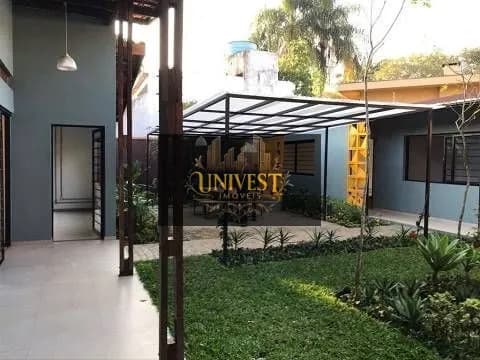 Casa à venda no bairro Alto de Pinheiros em São Paulo/SP