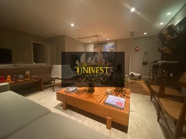 Apartamento à venda no bairro Itaim Bibi em São Paulo/SP