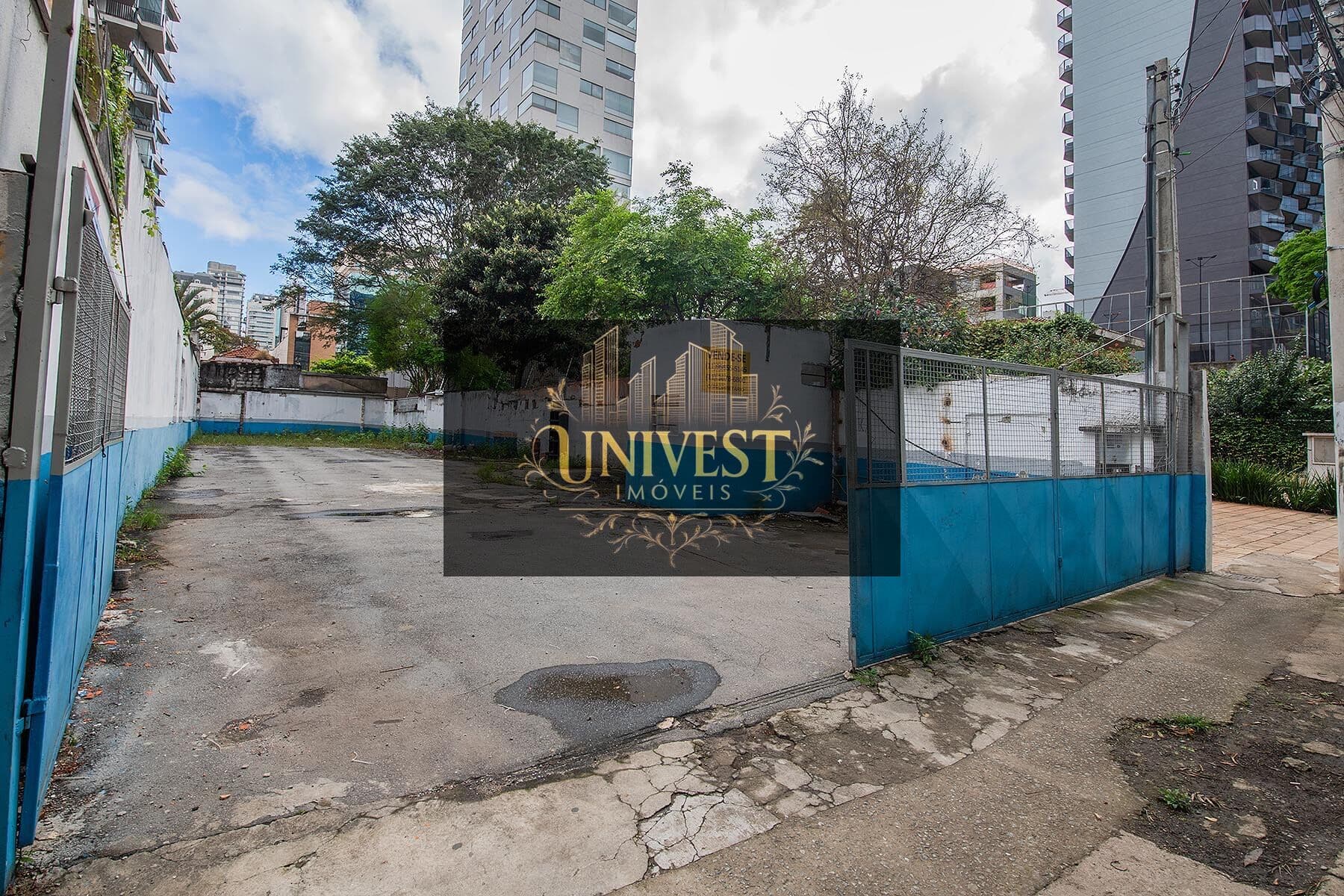 Terreno em Vila Olímpia, São Paulo/SP