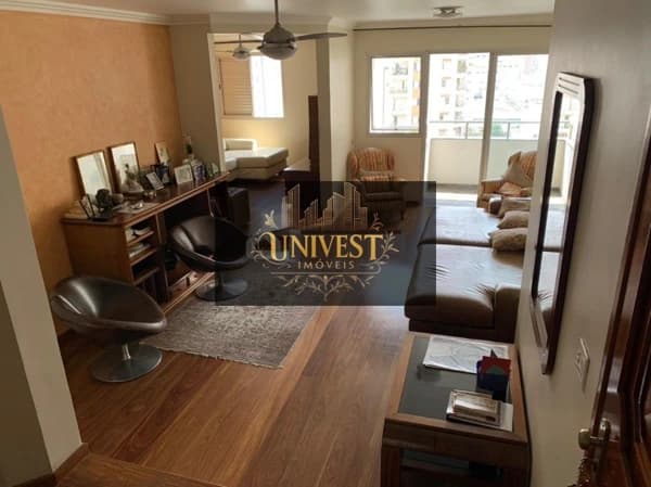 Apartamento à venda no bairro Pinheiros em São Paulo/SP