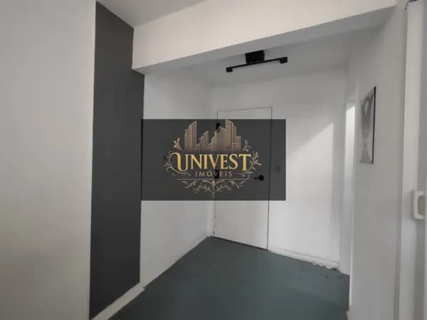 Sala à venda no bairro Água Branca em São Paulo/SP