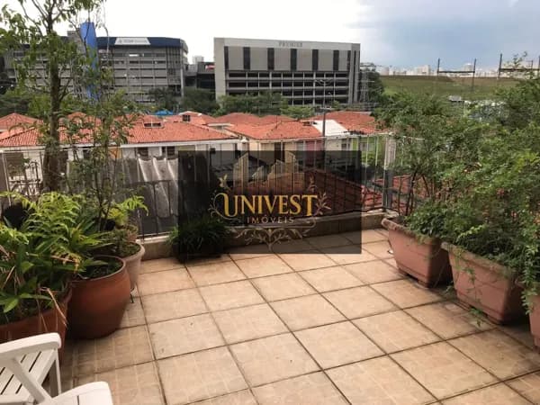 Casa à venda no bairro Planalto Paulista em São Paulo/SP