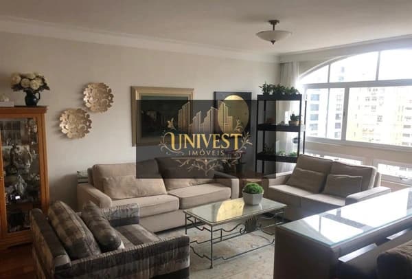 Apartamento à venda no bairro Jardim Europa em São Paulo/SP