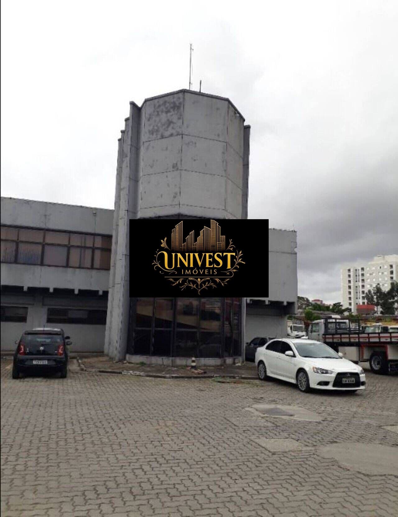 Galpão/Depósito/Armazém em Santo André - Utinga