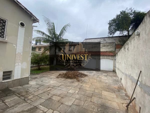 Casa à venda no bairro Pacaembu em São Paulo/SP