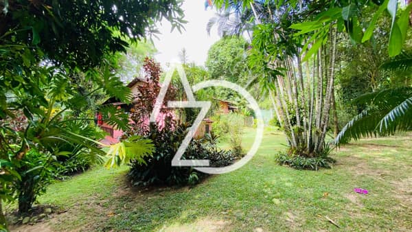 Casa Várzea das Moças 1247m² - Niterói