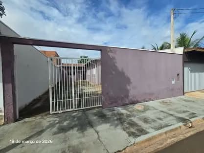 Aluga-se casa no bairro Terrazul