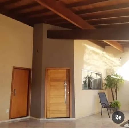 Vende-se casa no bairro Jardim Verona II