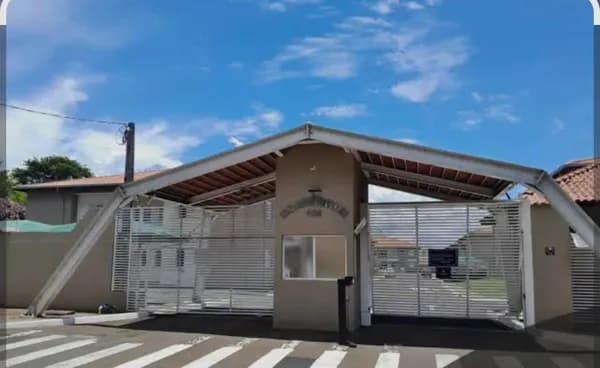 Aluga-se apartamento no Residencial Crishmara- Leme/SP