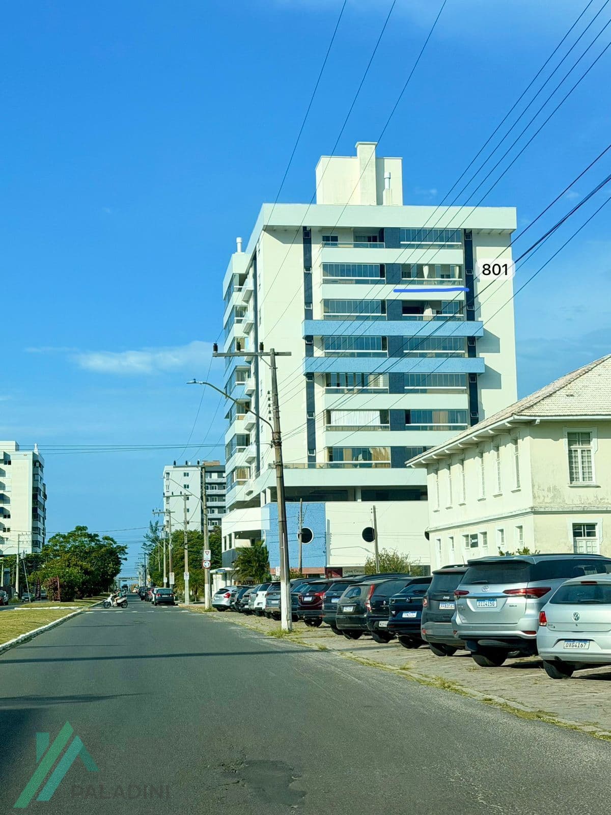 Apartamento à Venda no Centro de Imbituba/SC com Vista para o Mar, 3 Dormitórios e 2 Vagas
