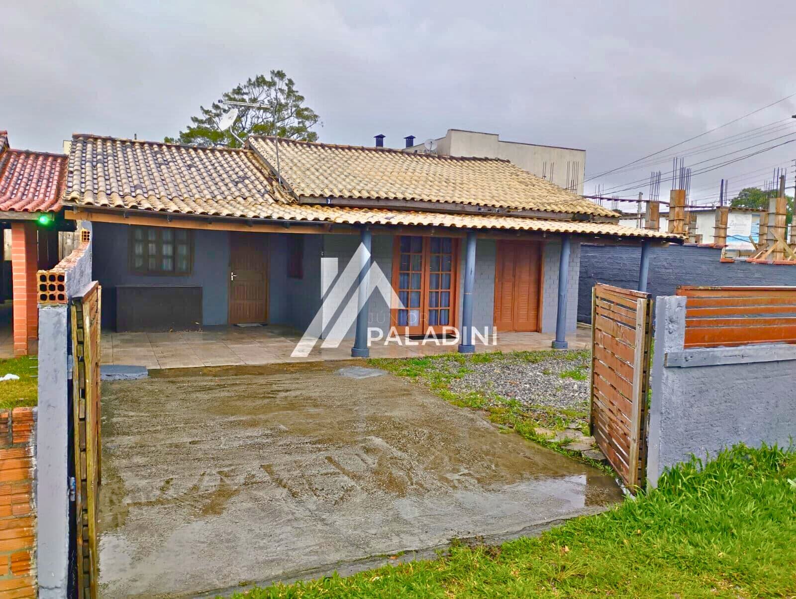 Casa à Venda Próxima à Lagoa da Ibiraquera em Imbituba/SC – Ideal para Morar ou Investir