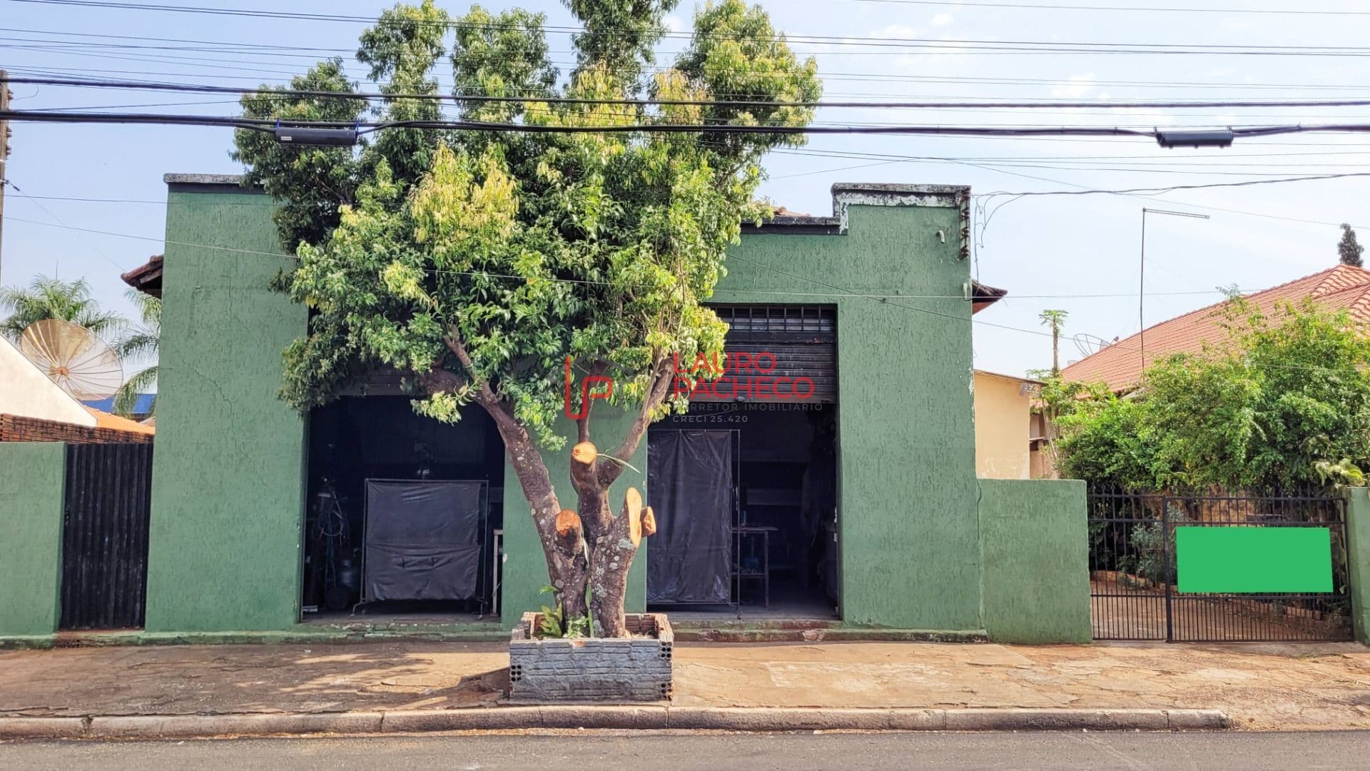 Loja à venda, 213 m² por R$ 850.000,00 - Centro - Rolândia/PR