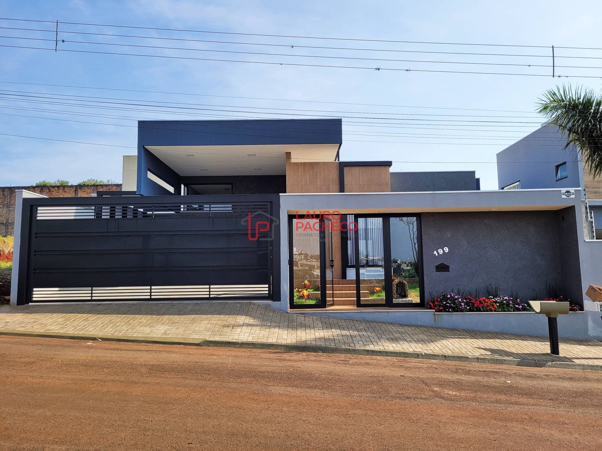 Casa Alto Padrão no Jardim Vale Verde em Rolândia/Pr.