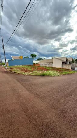 Terreno de esquina à venda no Jardim Cidade Nova 2 - Rolândia