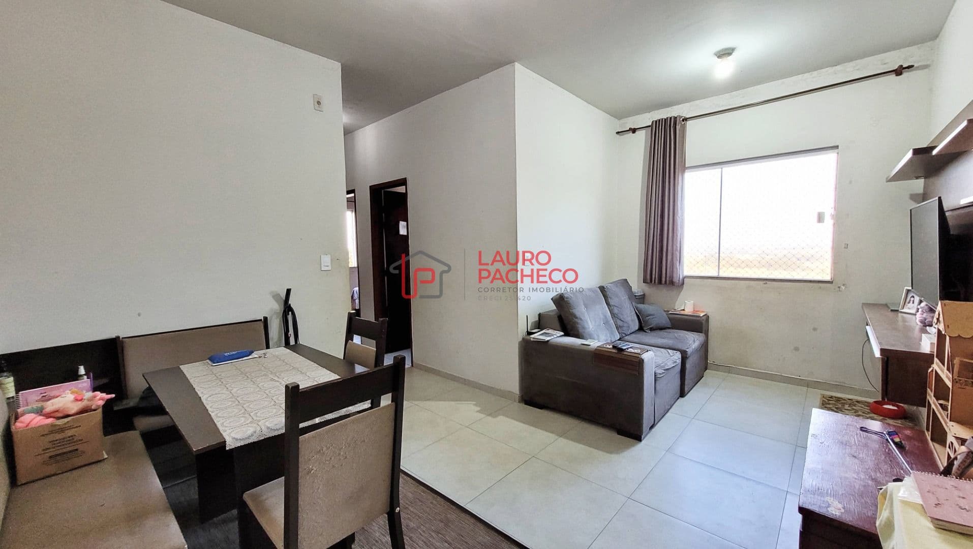 Apartamento à venda, 60 m² por R$ 180.000,00 - Conjunto Residencial Arnaldo Busato - Rolândia/PR