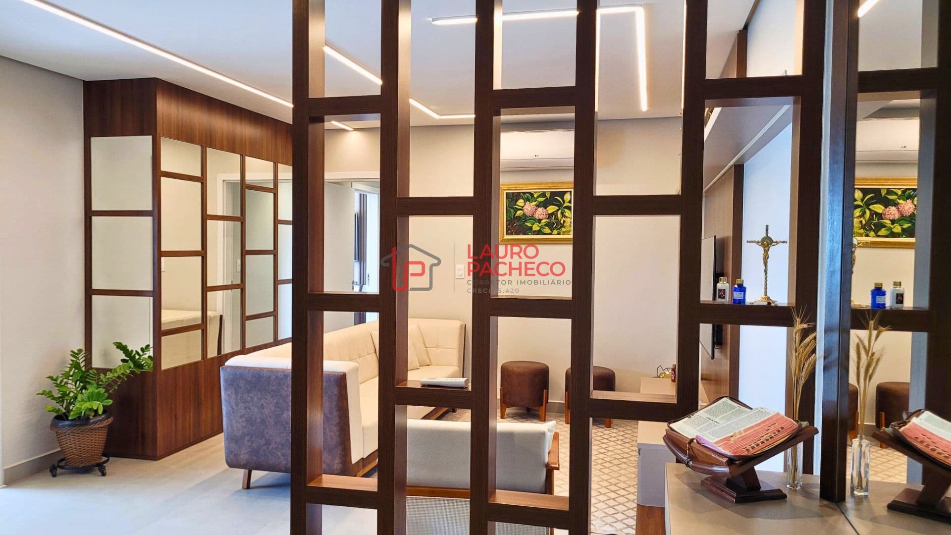 Apartamento com 2 suítes à venda, 110 m² por R$ 1.350.000 - Centro - Rolândia/PR