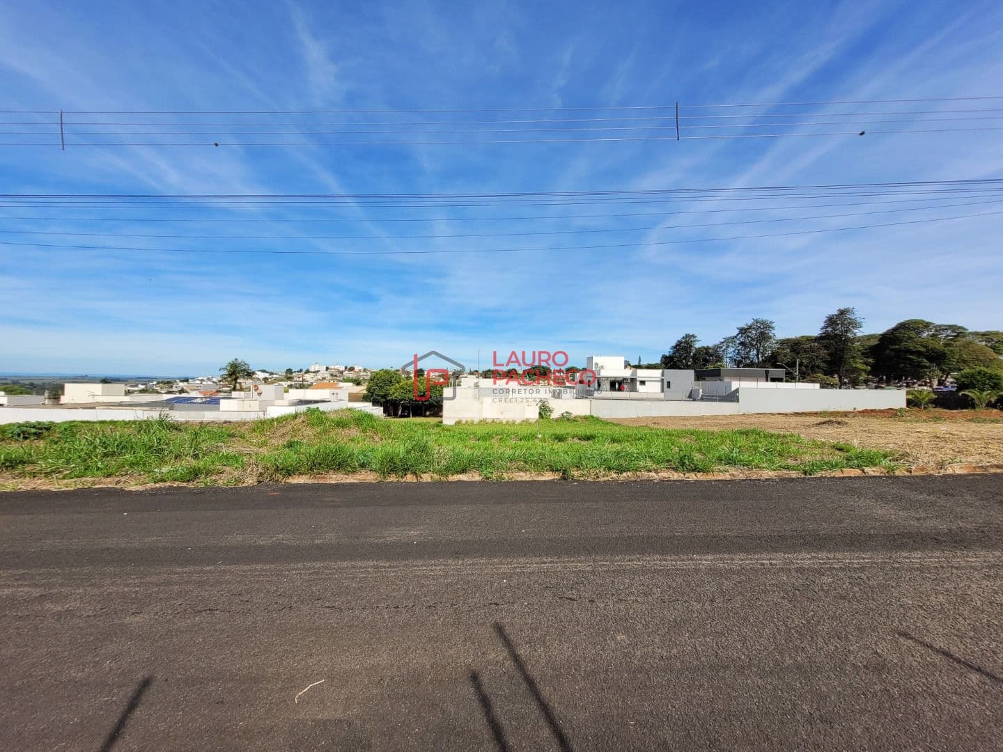 Terreno à venda, 450 m² por R$ 200.000,00 - Jardim Vale Verde - Rolândia/PR
