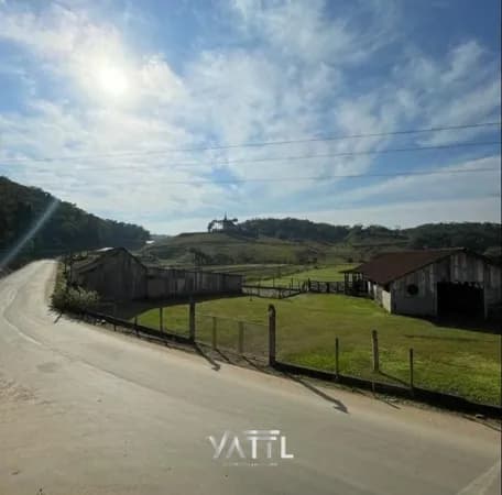 Chácara à venda . 122 mil m² (com possibilidade de adquirir área ao lado com 137mil m²) - Estrada Jacu Açu . Guaramirim/SC