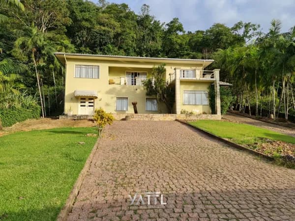 Casa com 8 dormitórios à venda, 712 m² - Vila Nova - Jaraguá do Sul/SC