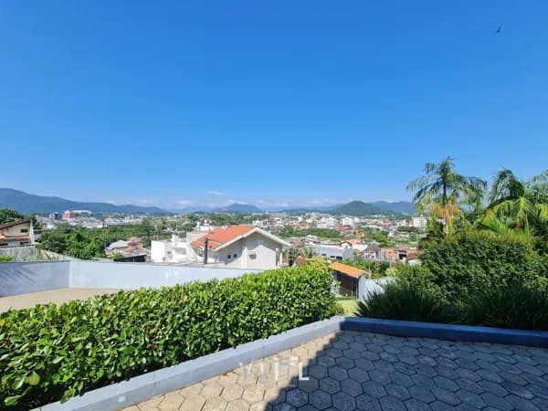 Casa com 4 dormitórios à venda, - Czerniewicz - Jaraguá do Sul/SC