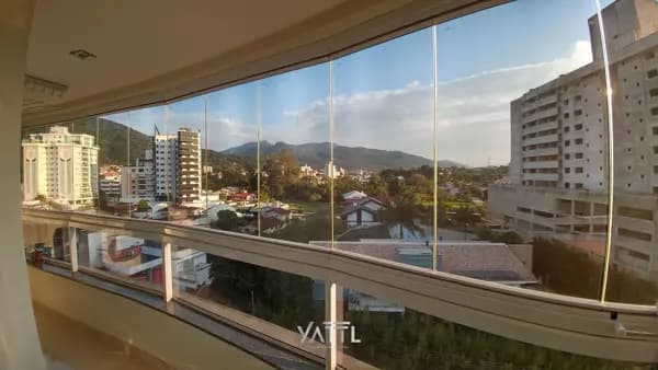 Apartamento 3 suítes à venda no Centro de Jaraguá do Sul - 230m²