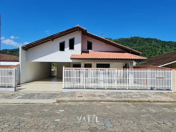 Casa com piscina no Jaraguá Esquerdo - Jaraguá do Sul/SC