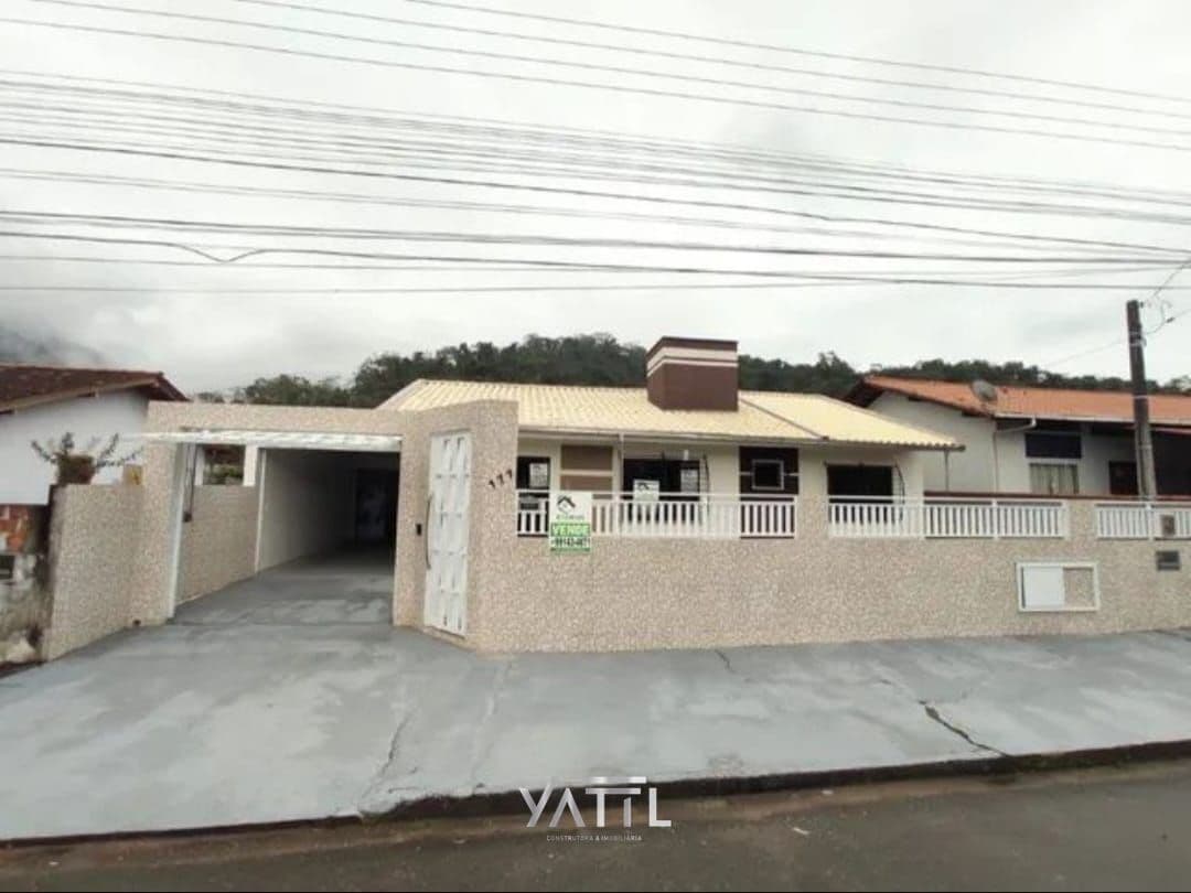 Casa com 3 dormitórios à venda, 162 m² por R$ 585.000,00 - Jaraguá Noventa e Nove - Jaraguá do Sul/SC