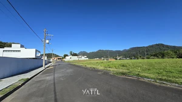 Terreno à venda no Loteamento Catarina Alexandria – Barra do Rio Cerro | 365m²