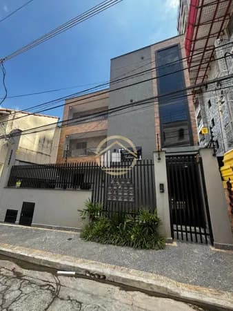 Apartamento a 300 metros do metrô Patriarca
