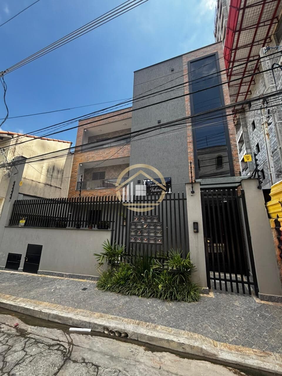 Apartamento a 300 metros do metrô Patriarca